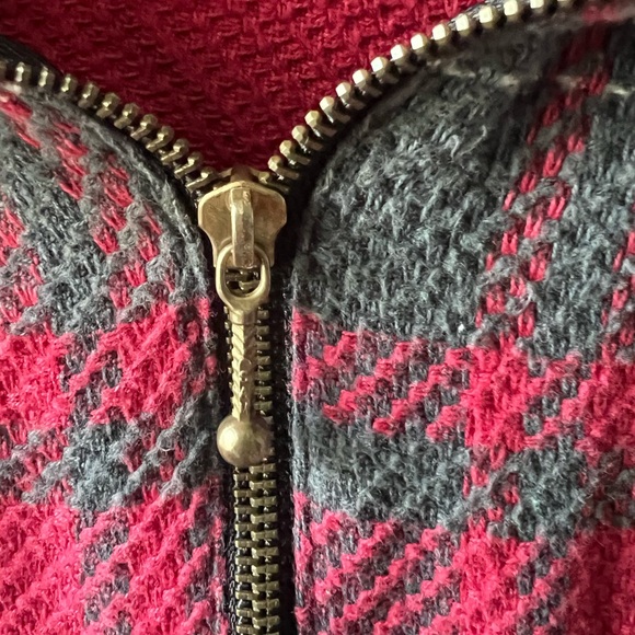 Vintage red plaid jacket - Picture 7 of 10